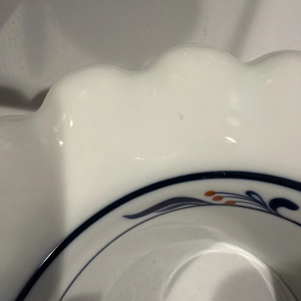 Vtg 1970s Dansk Porcelain Ring Cake‎ Mold 9.25